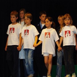 Groeten  4 - Toneelvereniging Plankenkoorts 